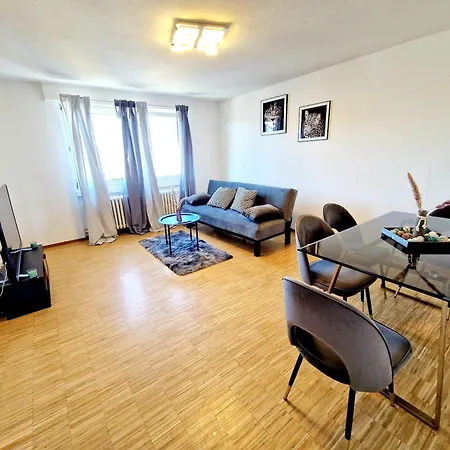 Lejlighed Spacious Mannheim/neckarau + Balcony