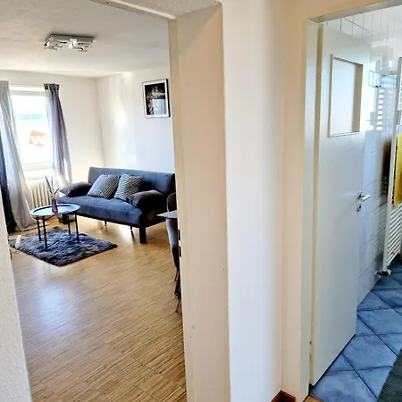 Spacious Mannheim/neckarau + Balcony *